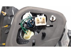 Recambio de piloto trasero derecho interior para kia rio 1.2 cat referencia OEM IAM 924041W200   2