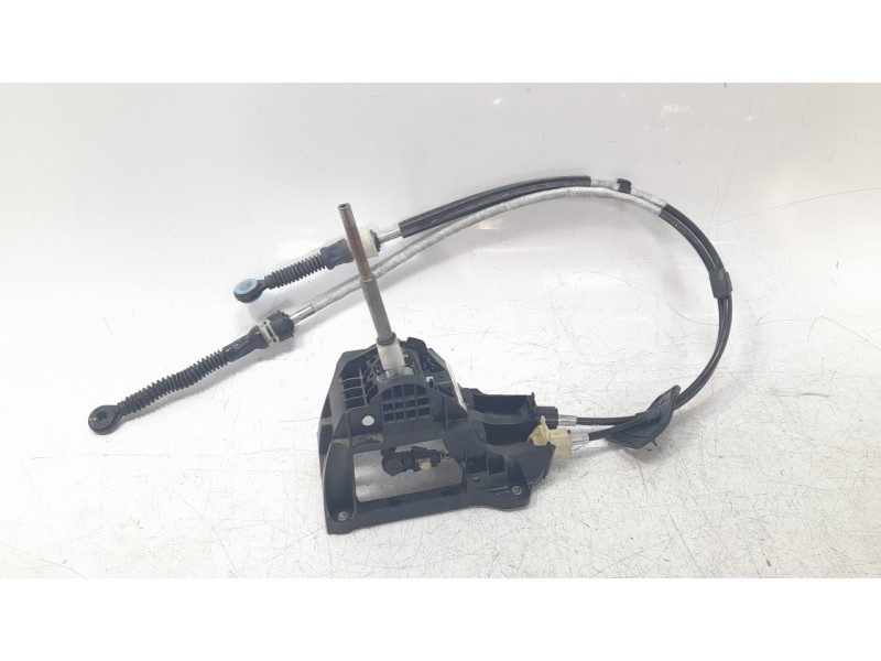 Recambio de palanca cambio para jeep compass ii business 4x2 referencia OEM IAM 04787981AC  