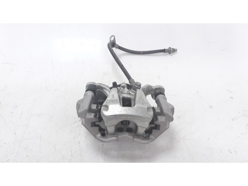 Recambio de pinza de freno trasera izquierda para toyota corolla (e21) referencia OEM IAM 46310F4011  