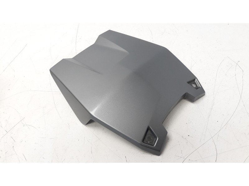 Recambio de moldura para bmw c 400 referencia OEM IAM 46638558569  