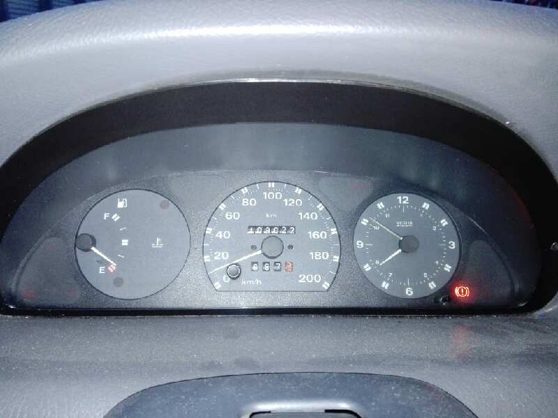 fiat punto berlina (176) del año 1997