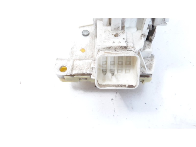 Recambio de cerradura puerta trasera derecha para ford focus berlina (cak) 2.0 16v cat referencia OEM IAM XS41A21812CE  