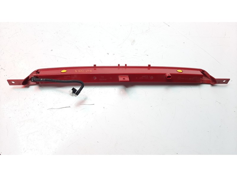 Recambio de luz central de freno para volkswagen t-roc advance referencia OEM IAM 5G6945087A  