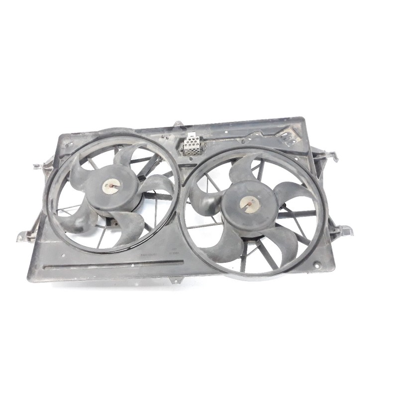 Recambio de electroventilador para ford focus berlina (cak) 2.0 16v cat referencia OEM IAM 1069390 47453 