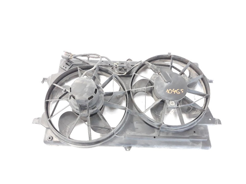 Recambio de electroventilador para ford focus berlina (cak) 2.0 16v cat referencia OEM IAM 1069390 47453 