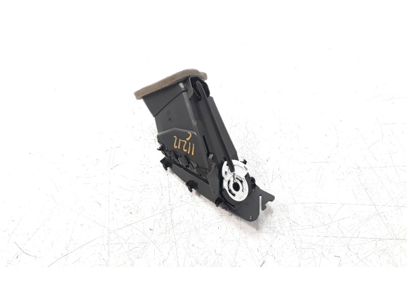 Recambio de rejilla aireadora para opel astra j lim. 1.7 16v cdti referencia OEM IAM 132615378  