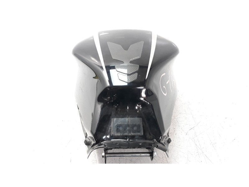 Recambio de deposito combustible para honda cbr 650r referencia OEM IAM 17500MKND10ZB  