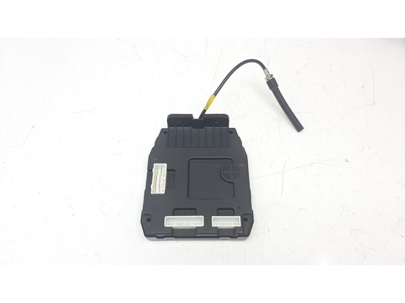 Recambio de modulo electronico para kia venga 1.6 crdi cat referencia OEM IAM 954001P203  