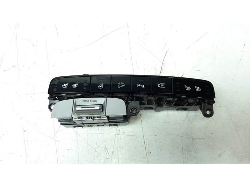 Recambio de mando multifuncion para hyundai tucson referencia OEM IAM 93350CZ110NV1  