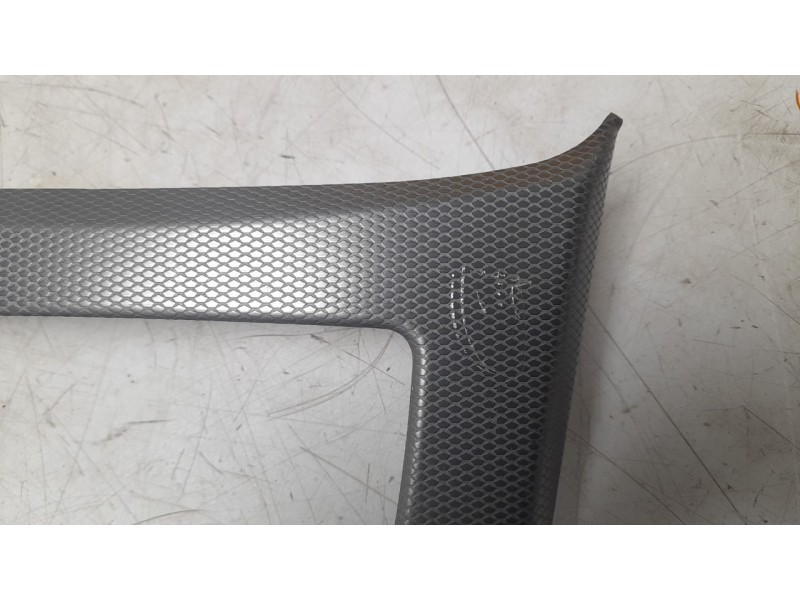 Recambio de moldura para bmw serie 3 coupe (e92) 2.0 turbodiesel cat referencia OEM IAM 7118034  