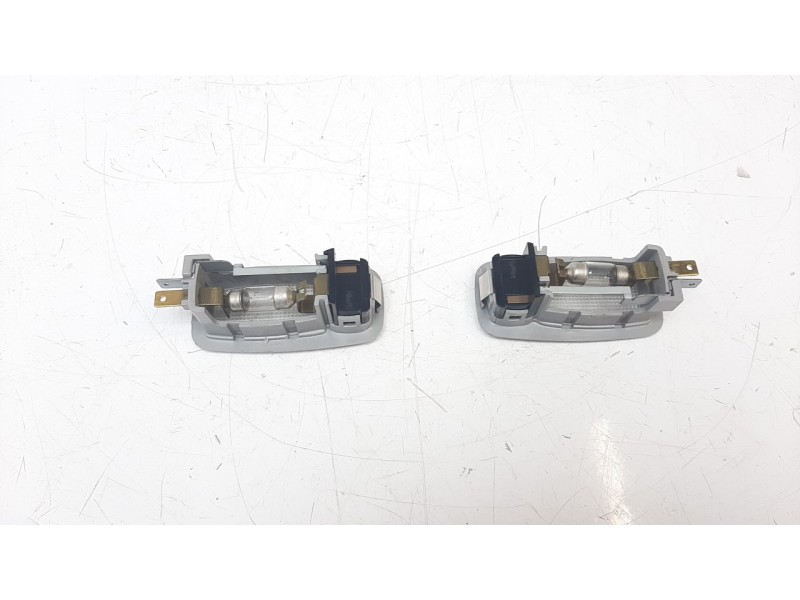 Recambio de luz interior para kia venga 1.6 crdi cat referencia OEM IAM 928901M000  