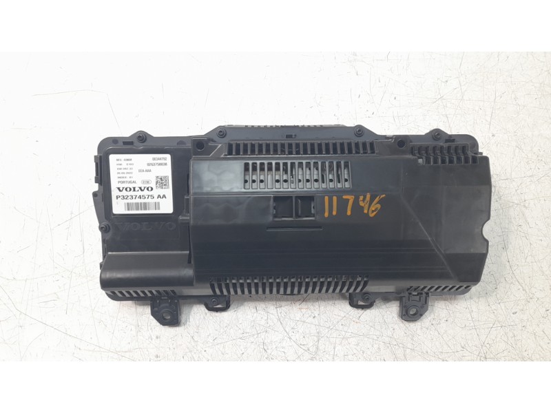 Recambio de cuadro instrumentos para volvo xc60 business plus awd referencia OEM IAM P32374575AA  