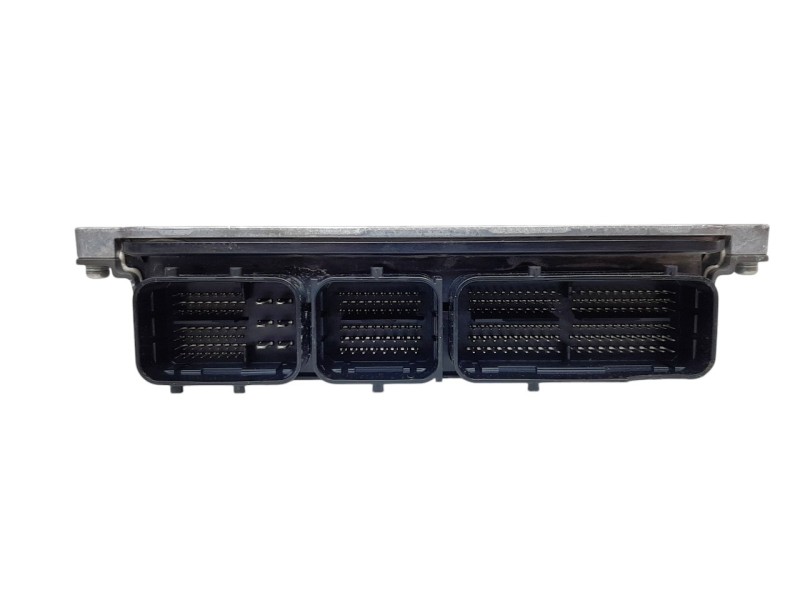 Recambio de centralita motor uce para volvo xc60 business plus awd referencia OEM IAM 32313937  