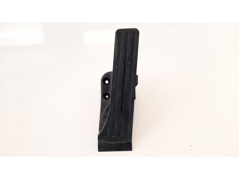 Recambio de potenciometro pedal para mercedes-benz clase c (w205) lim. c 220 cdi bluetec (205.004) referencia OEM IAM A205300000
