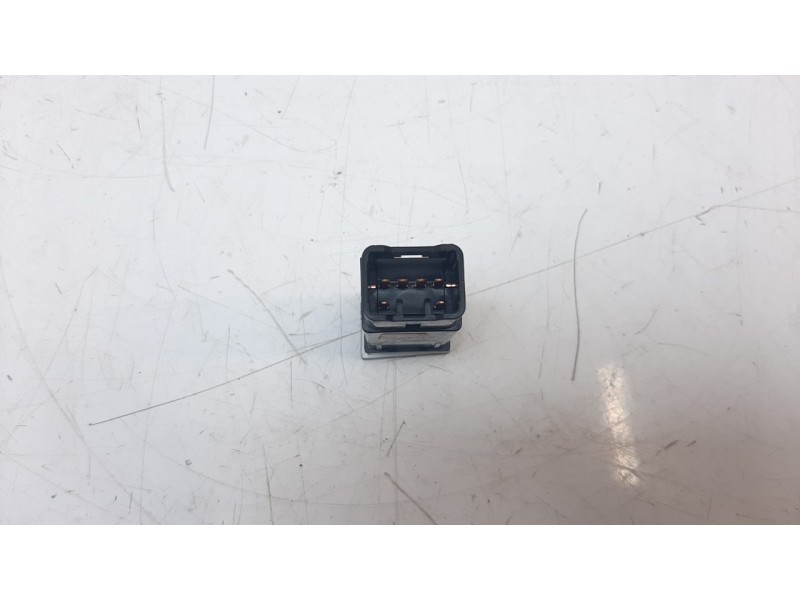 Recambio de interruptor para kia venga 1.6 crdi cat referencia OEM IAM 937501P100  