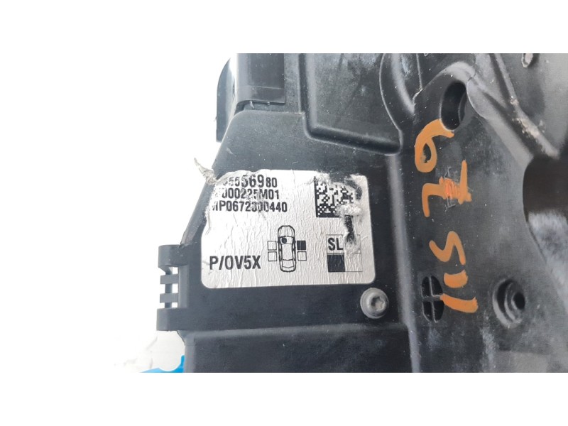 Recambio de cerradura puerta delantera derecha para opel astra 5p elegance referencia OEM IAM 55556980  