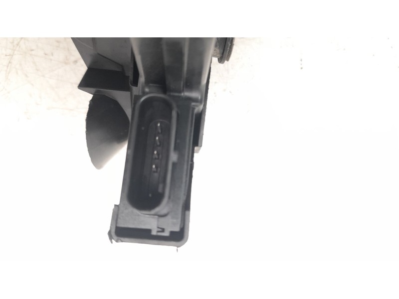 Recambio de cerradura puerta delantera izquierda para opel astra 5p elegance referencia OEM IAM 9835419280  