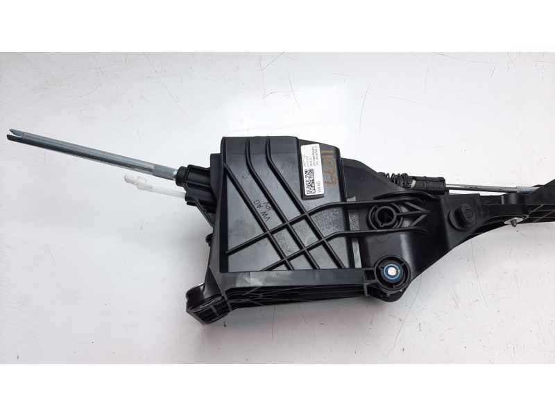 Recambio de palanca cambio para volkswagen crafter pritsche (sz) 2.0 tdi referencia OEM IAM 2N0711025 7C1711877B 
