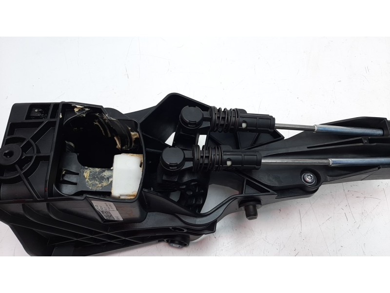 Recambio de palanca cambio para volkswagen crafter pritsche (sz) 2.0 tdi referencia OEM IAM 2N0711025 7C1711877B 
