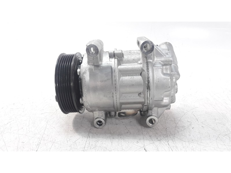 Recambio de compresor aire acondicionado para opel astra 5p elegance referencia OEM IAM 983371888001  