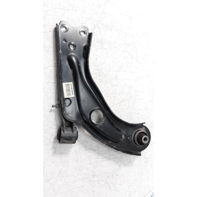 Recambio de brazo suspension inferior delantero derecho para peugeot 308 sw 1.5 blue-hdi fap referencia OEM IAM 9846329280  