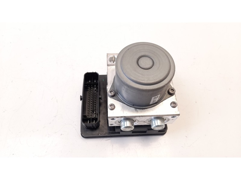 Recambio de abs para jeep renegade 1.6 cat referencia OEM IAM 52062978  