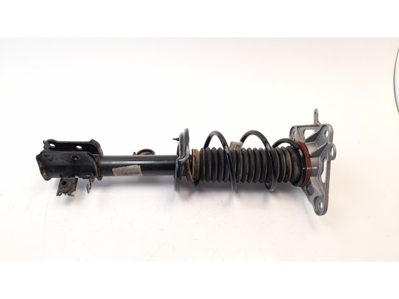 Recambio de amortiguador trasero derecho para jeep renegade 1.6 cat referencia OEM IAM 00520361920  