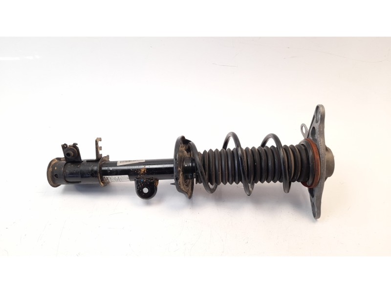 Recambio de amortiguador trasero derecho para jeep renegade 1.6 cat referencia OEM IAM 00520361920  