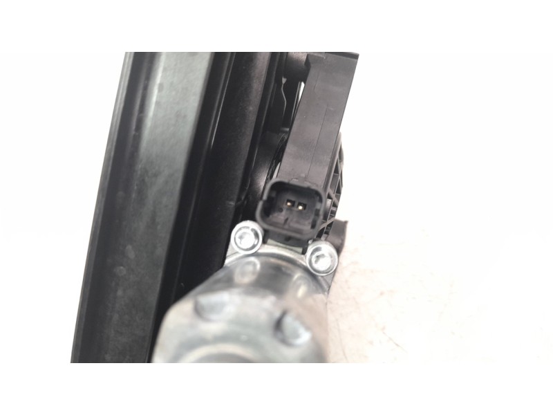 Recambio de elevalunas trasero derecho para opel astra 5p elegance referencia OEM IAM 9830816680  