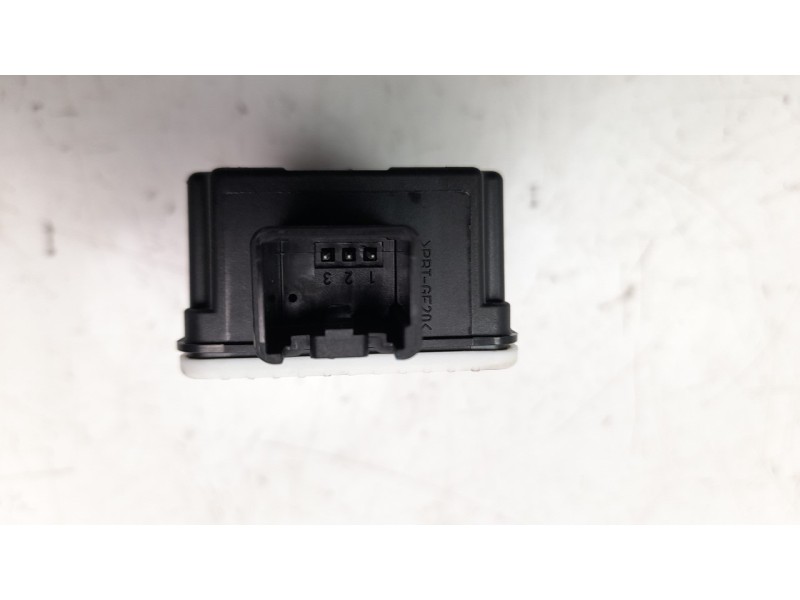 Recambio de conmutador de arranque para volvo v60 kombi 2.0 diesel cat referencia OEM IAM AH4N15607AE 28227917 31340734