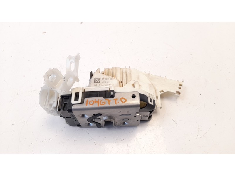 Recambio de cerradura puerta trasera derecha para jeep renegade 1.6 cat referencia OEM IAM 52028384  