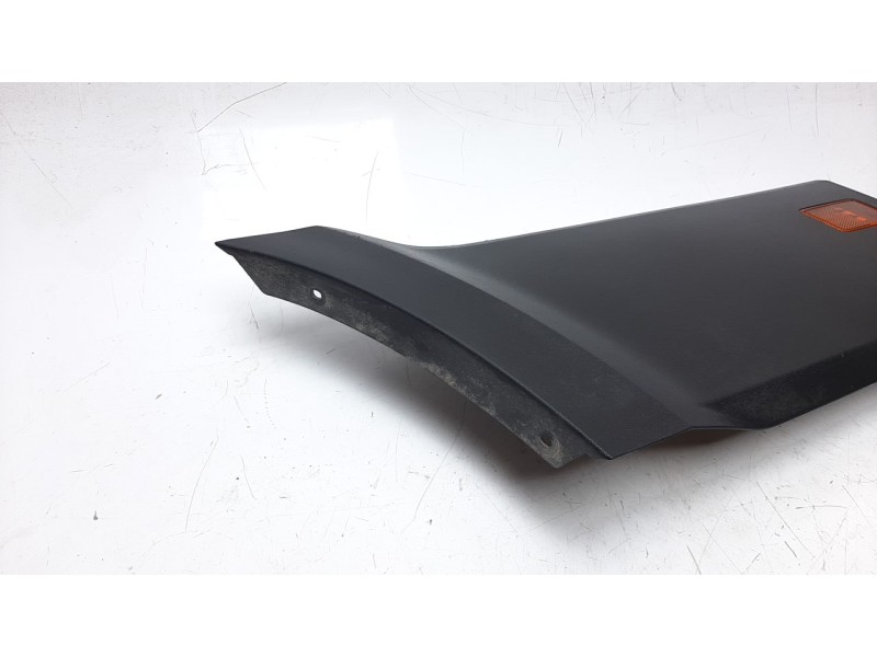Recambio de moldura para volkswagen crafter pritsche (sz) 2.0 tdi referencia OEM IAM 7C0853753  