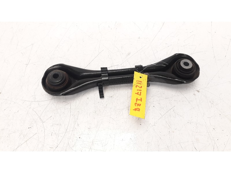 Recambio de brazo suspension superior trasero izquierdo para bmw serie 3 coupe (e92) 2.0 turbodiesel cat referencia OEM IAM 6777