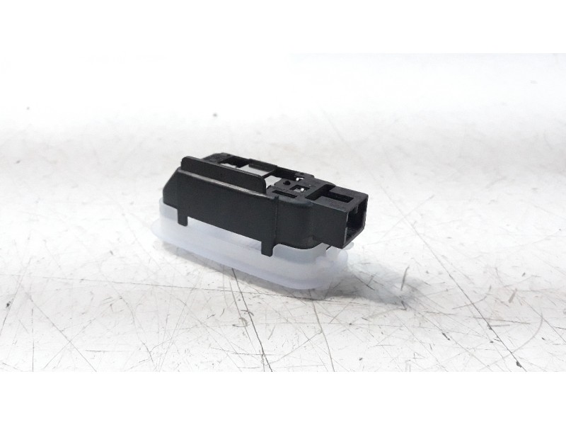 Recambio de luz interior para hyundai tucson referencia OEM IAM 92620C7000  
