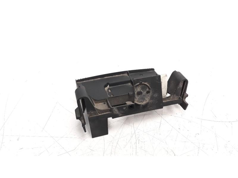 Recambio de moldura para bmw c 400 referencia OEM IAM 61218566855  