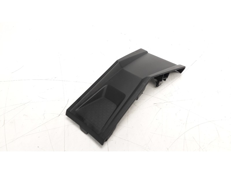 Recambio de moldura para bmw c 400 referencia OEM IAM 46638558681  