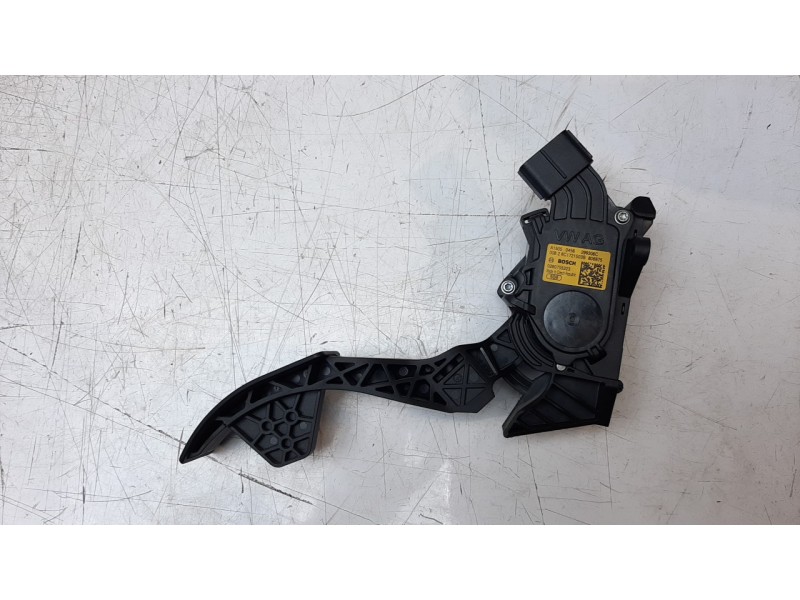 Recambio de potenciometro pedal para volkswagen polo (6c1) 1.4 tdi referencia OEM IAM 826C1721503B  