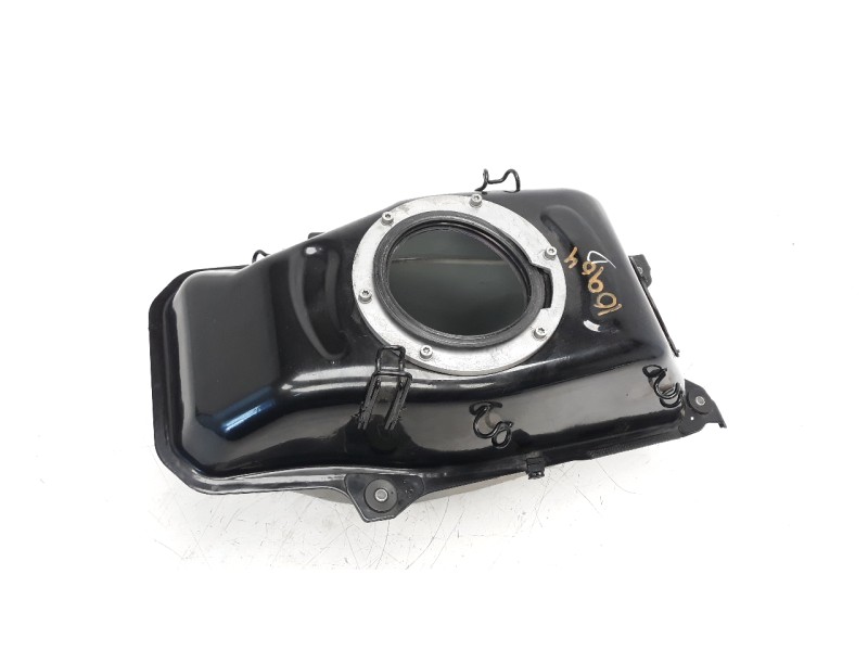 Recambio de deposito combustible para bmw c 400 referencia OEM IAM 16118558151 8558151 