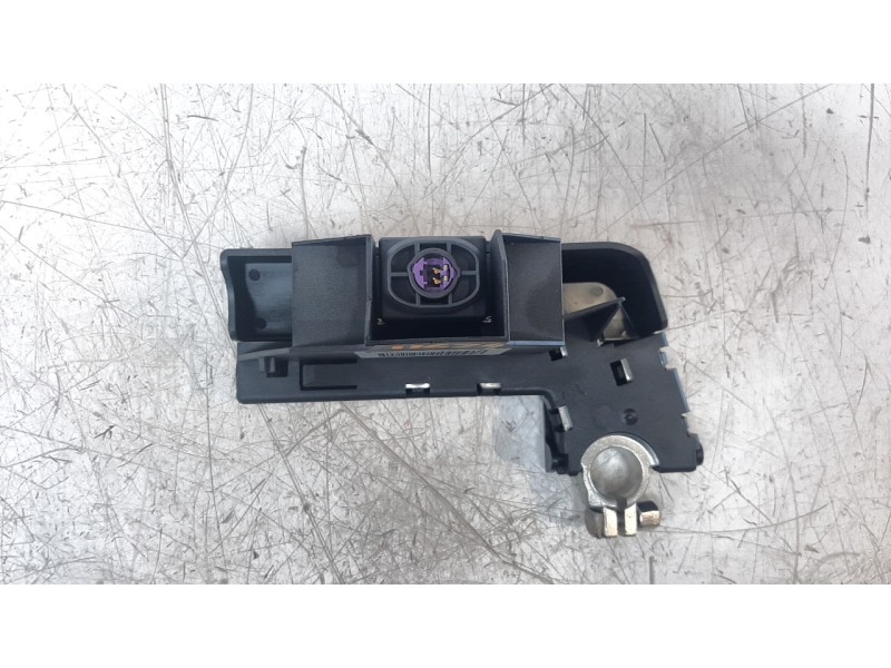 Recambio de caja reles / fusibles para audi a4 ber. (b8) 2.0 16v tdi referencia OEM IAM 8J0915459  