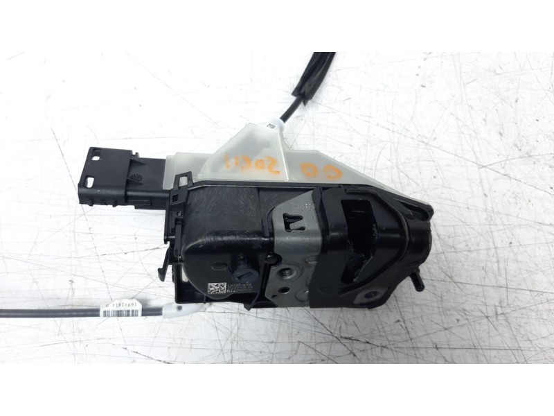 Recambio de cerradura puerta delantera derecha para citroen c3 aircross 1.2 12v e-thp / puretech referencia OEM IAM 9826677980  
