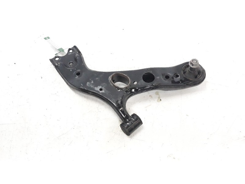 Recambio de brazo suspension inferior delantero izquierdo para toyota rav 4 referencia OEM IAM 4806942060  