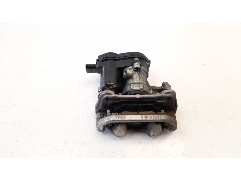 Recambio de pinza de freno trasera izquierda para jeep renegade 1.6 cat referencia OEM IAM 68263130AA  