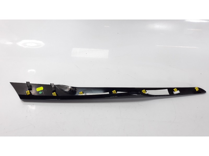 Recambio de moldura para renault kadjar 1.5 dci diesel fap energy referencia OEM IAM 969310971R  
