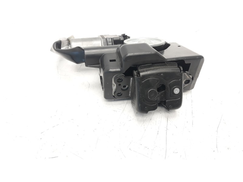 Recambio de cerradura maletero / porton para toyota rav 4 referencia OEM IAM 6935042060 T5161382A 1638000790