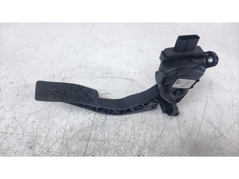 Recambio de potenciometro pedal para audi a4 ber. (b8) 2.0 16v tdi referencia OEM IAM 8K1721523A  