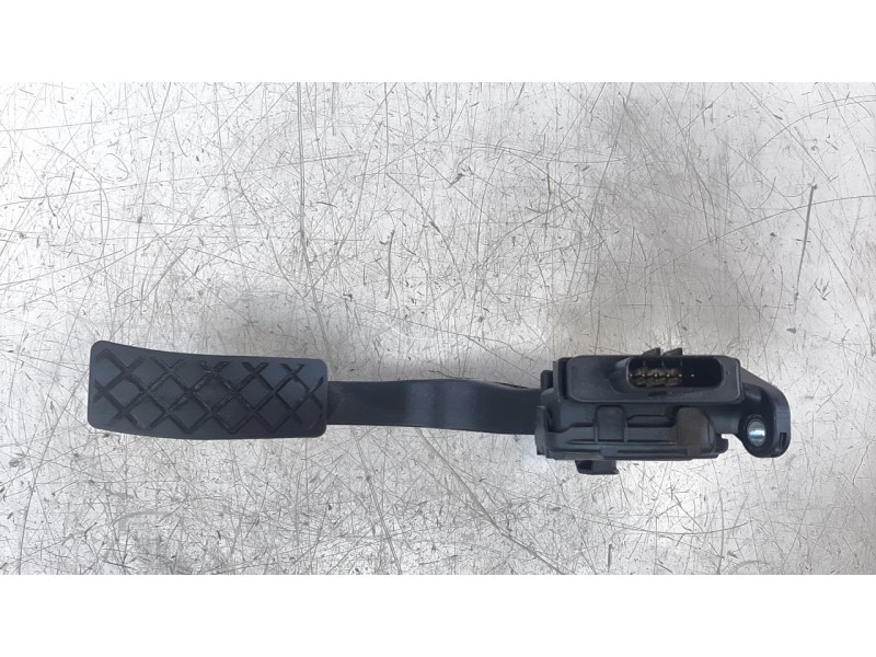 Recambio de potenciometro pedal para audi a4 ber. (b8) 2.0 16v tdi referencia OEM IAM 8K1721523A  