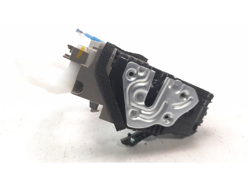 Recambio de cerradura puerta delantera izquierda para kia ceed 1.0 tgdi cat referencia OEM IAM 81310J7010  