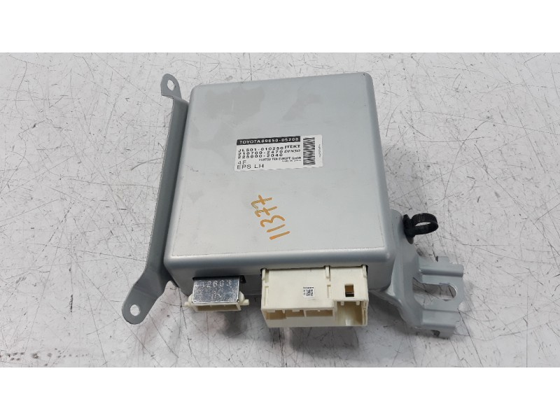 Recambio de modulo electronico para toyota avensis 1.8 16v cat referencia OEM IAM 8965005200  