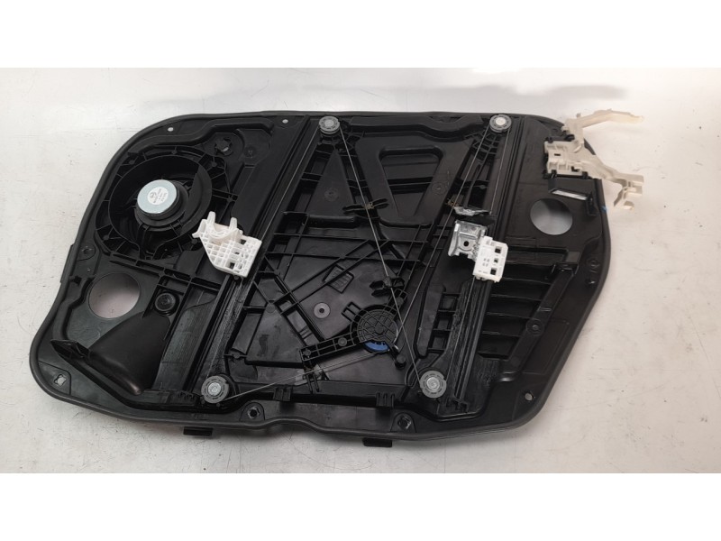 Recambio de elevalunas delantero izquierdo para kia ceed 1.0 tgdi cat referencia OEM IAM 82471J7000  