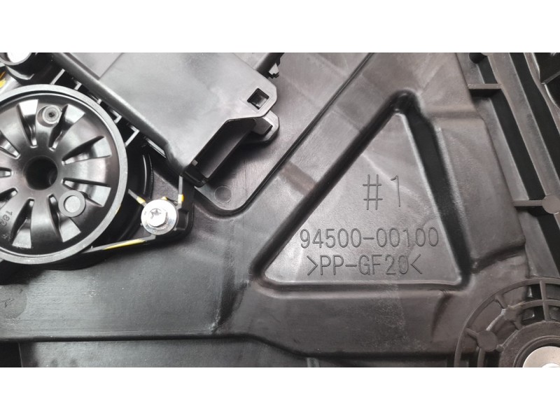 Recambio de elevalunas delantero izquierdo para kia ceed 1.0 tgdi cat referencia OEM IAM 82471J7000  